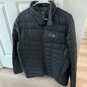 Mountain Hardware Down Jacket (black)
